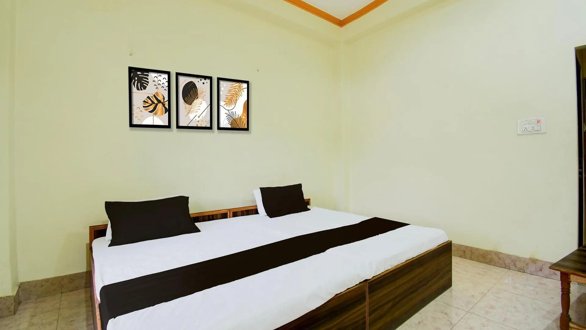 Hotel O Jai Mangal Paying Guest House Benares India